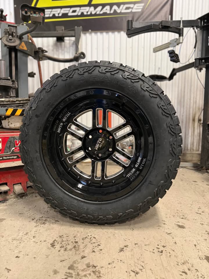 ensemble motometal+haida