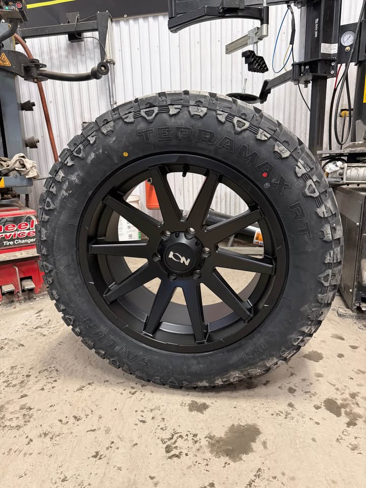 ensemble ion143+sailun terramax r/t