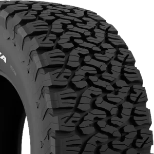 BF Goodrich All-Terrain T/A Ko2 – LT305/65R17 LRE — bande de roulement