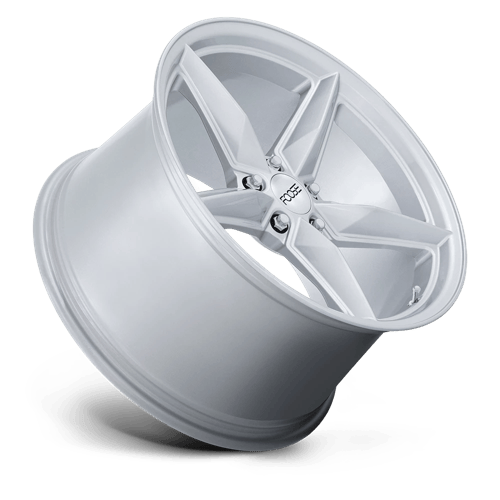 Foose 1PC F174 CF8 – 19X9.5 – 5X120 – 17 mm – GLOSS SILVER