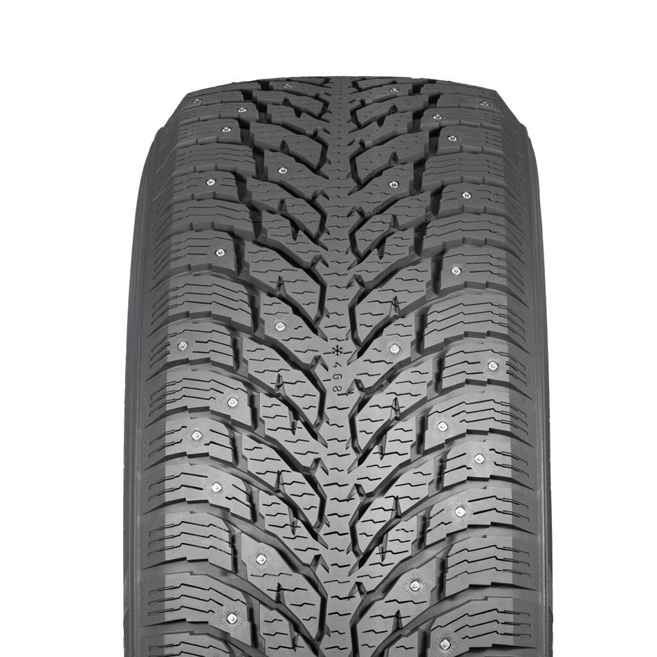 Nokian Hakkapeliitta C4 Studded – LT205/75R16 113/111R LRD — bande de roulement