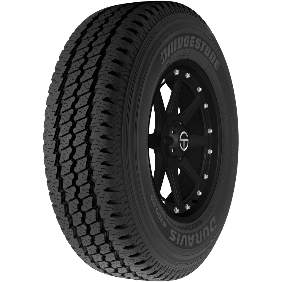 Bridgestone Duravis M700 Hd – LT245/75R16 10E LRE — bande de roulement