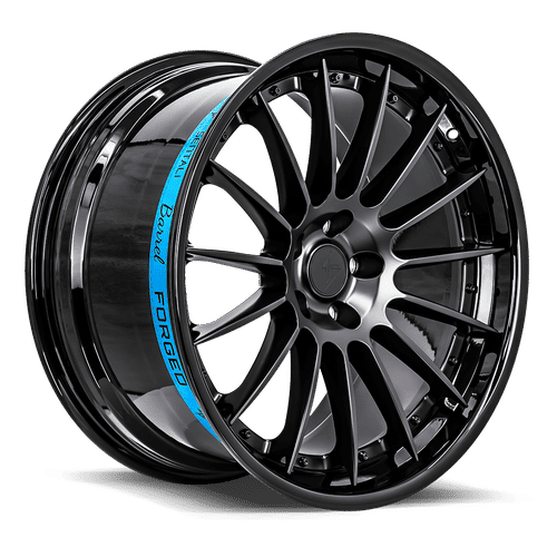Sentali Barrel Forged SB2 22x10.5 5x115 20 Gloss Black Lip / Matte Black Centre