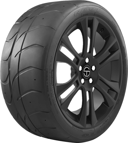 Nitto XL Nt01 – 305/30R19 102Y 2 — bande de roulement