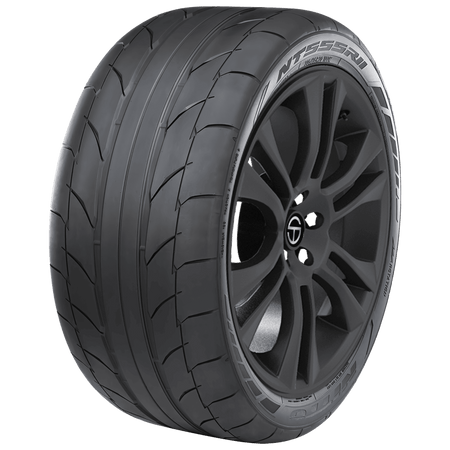 Nitto Nt555 Rii – 305/45R18 103W — bande de roulement
