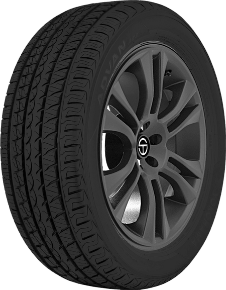 Yokohama Advan A83A – 225/45R19 92V — bande de roulement